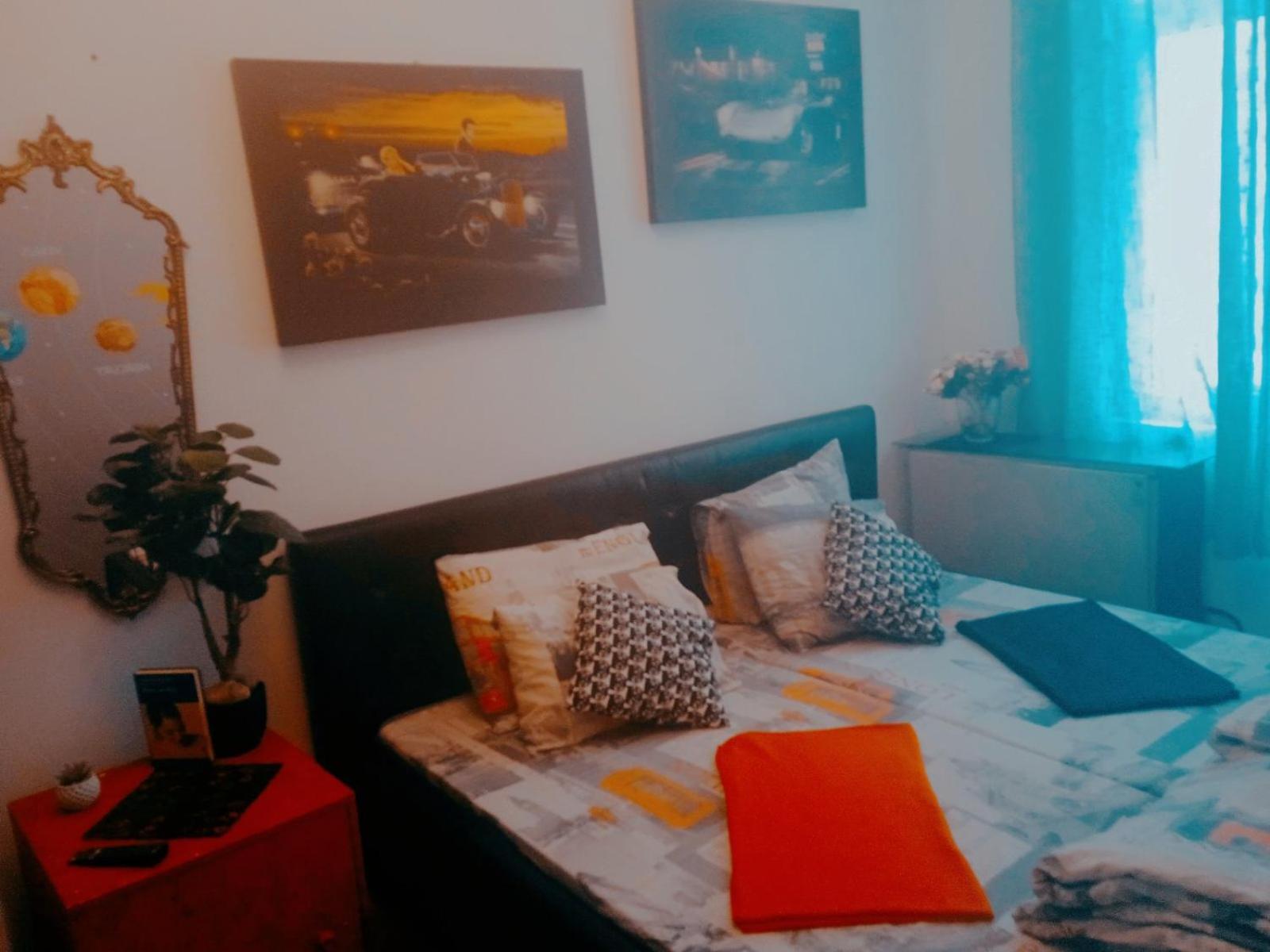 Studio Eva Sajmiste Kamer foto